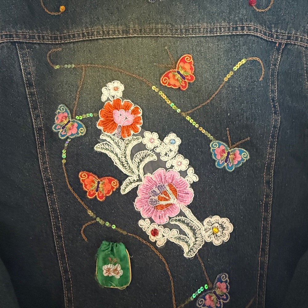 Vintage 90s Fur Denim Jacket Small Embroidered Patches, Beads Floral Butterfly - Picture 10 of 13